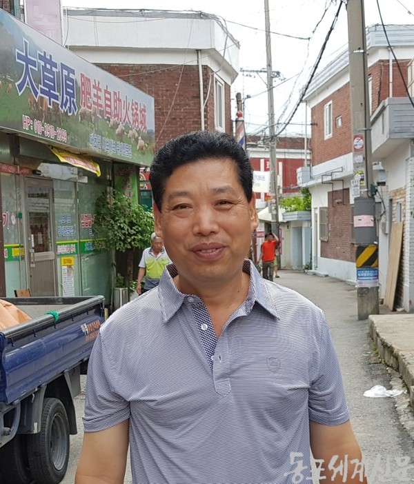 박만득 운영위원은 가리봉동에서 40년 이상 거주해온 주민이다. 지금은 가리봉에 거주하는 중국동포들과 상생하는 프로그램 활동에도 열심이다.