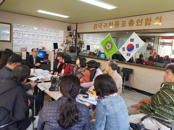 대림2동에 위치한 전국귀한동포총연합회 사무실을 방문해 박성규 회장의 한국이주 정착 이야기를 들었다.